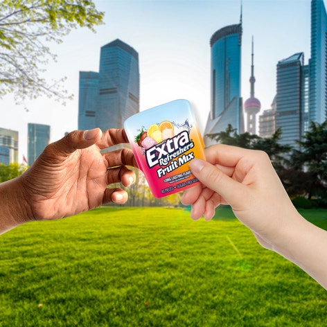 Extra Refreshers Fruit Mix Sugar Free Chewing Gum, 40-Piece Bottle 